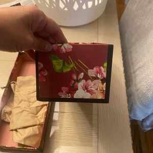 AUTHENTIC GUCCI SLIDES BOX WITH TWO SLIDES DUST BAGS